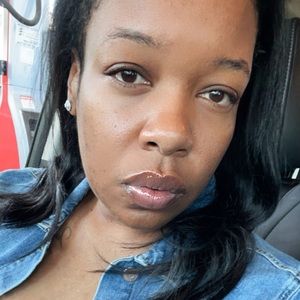 Meet your Posher, Lynetta